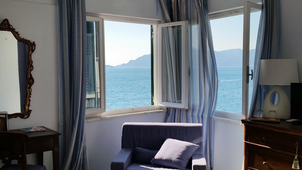 Le Sirene Bed & Breakfast Tellaro Ngoại thất bức ảnh